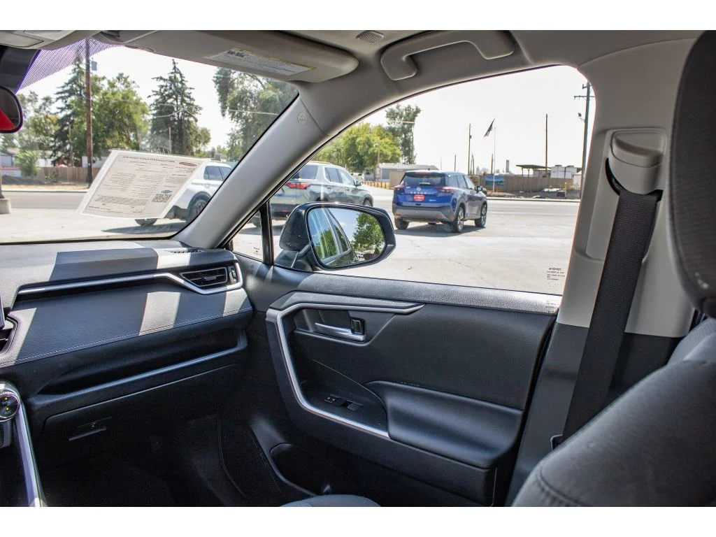 Used 2025 Blueprint Toyota Hybrid XLE image 20