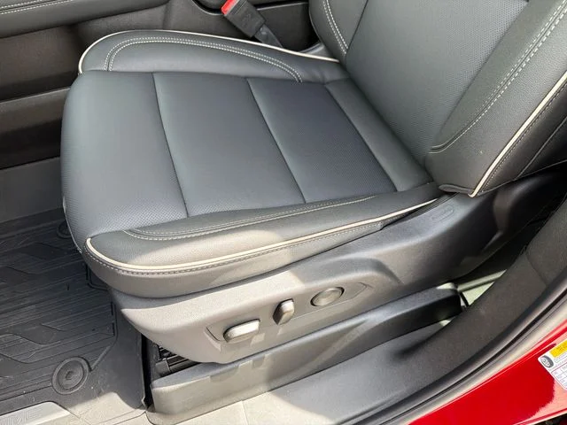 2026 GMC Yukon Elevation - Photo 17