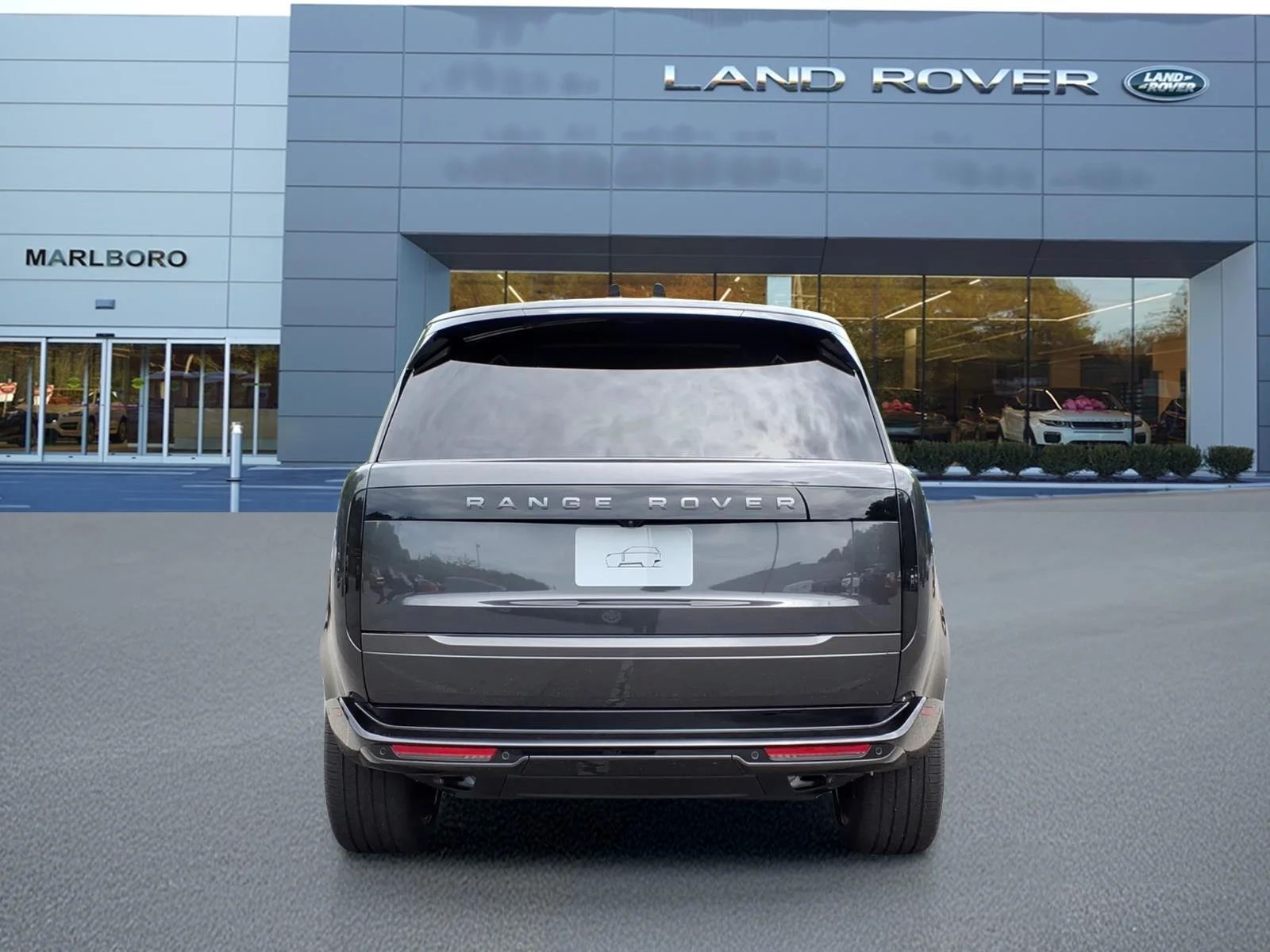 New 2026 Carpathian Grey Land Rover SE LWB image 7