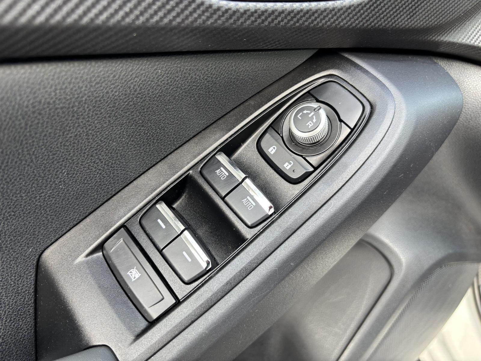 Used 2024 Crystal White Pearl Subaru Limited image 16