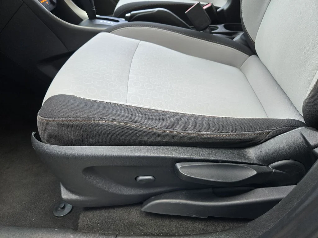 2018 Chevrolet Trax LS - Photo 19