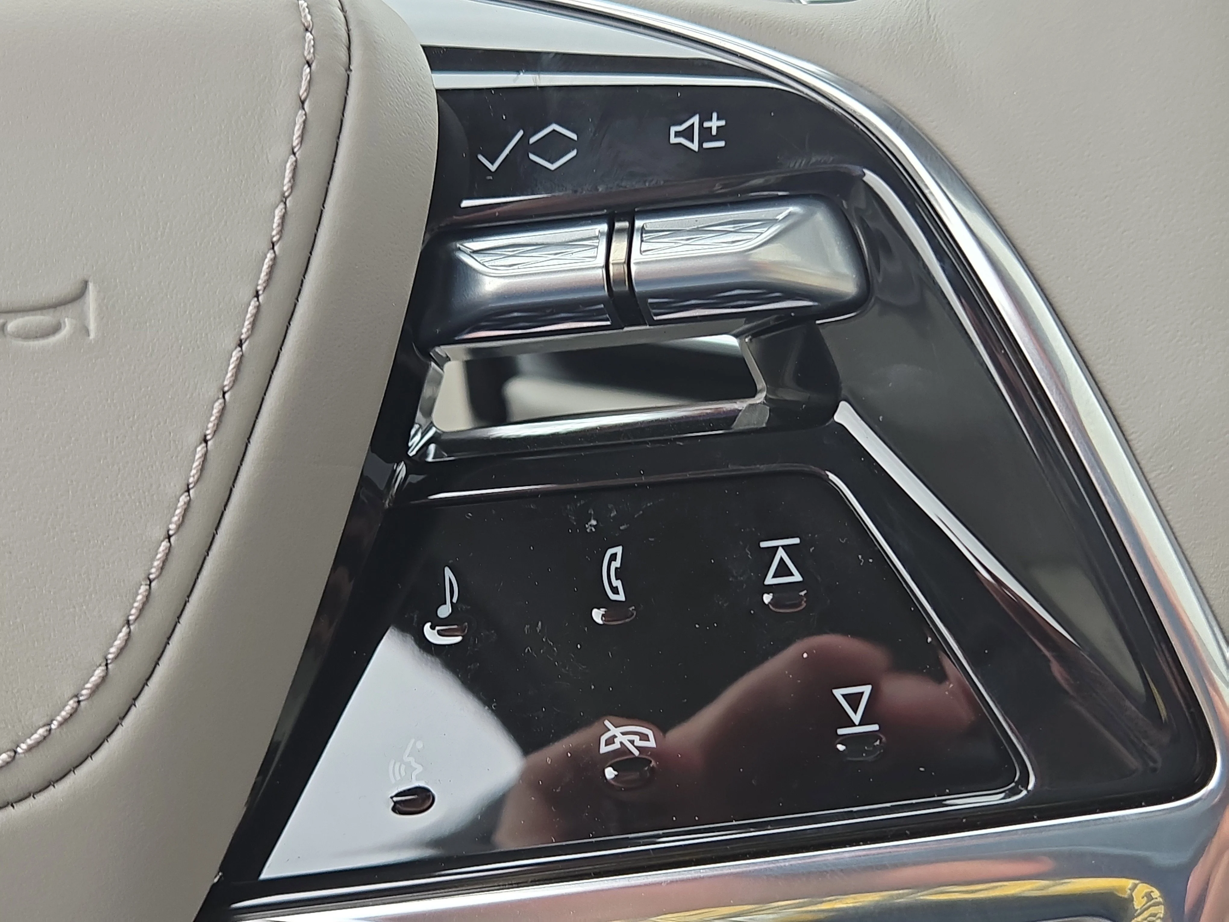 2026 Cadillac Escalade Platinum Sport - Photo 26