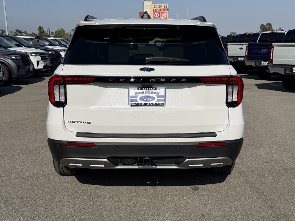 New 2026 Star White Metallic Tri-Coat Ford Active image 6