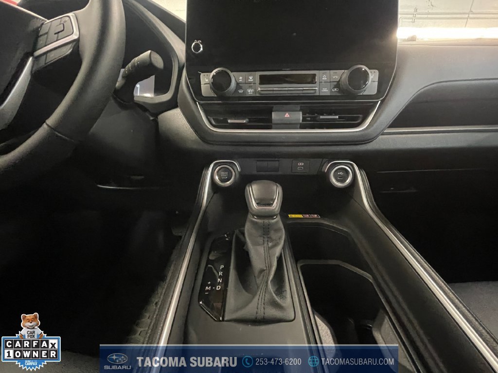 Used 2026  Toyota XLE image 15