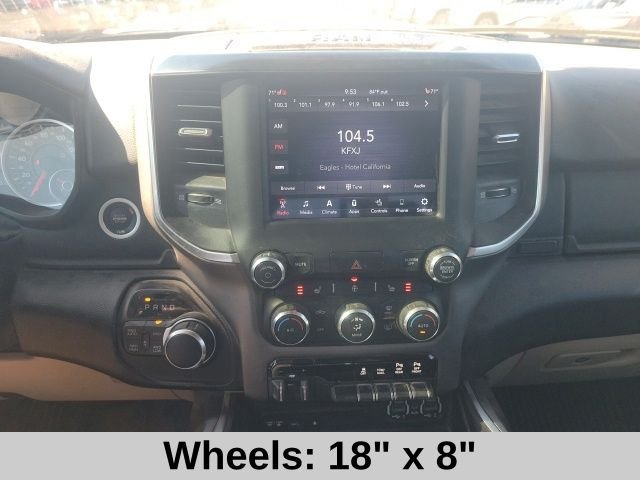 Used 2019 Blue Ram Big Horn/Lone Star image 11