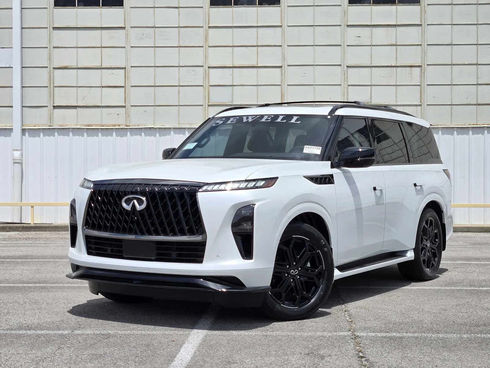 2026 INFINITI QX80 Sport