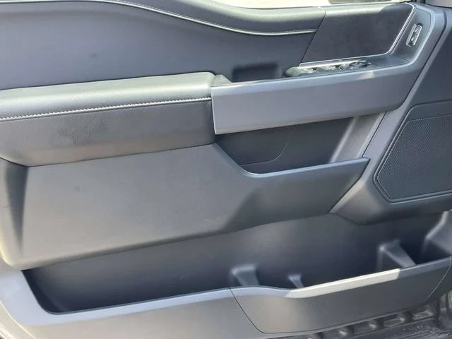 New 2026 Carbonized Gray Metallic Ford XLT image 39
