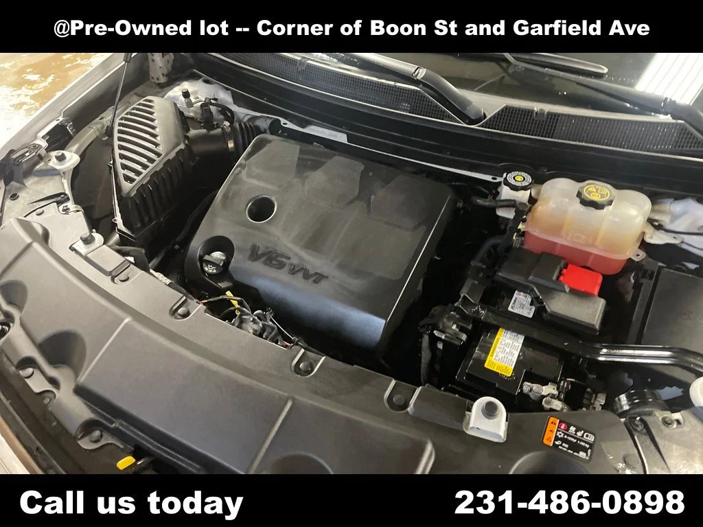 Used 2023 Beige Chevrolet High Country image 10