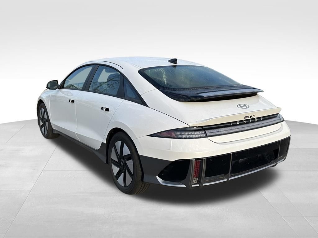 2025 Hyundai IONIQ 6 SE - Photo 8