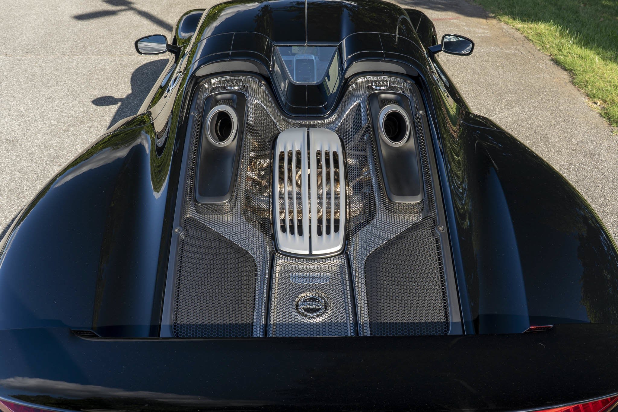 Used 2015 Black Porsche  image 24