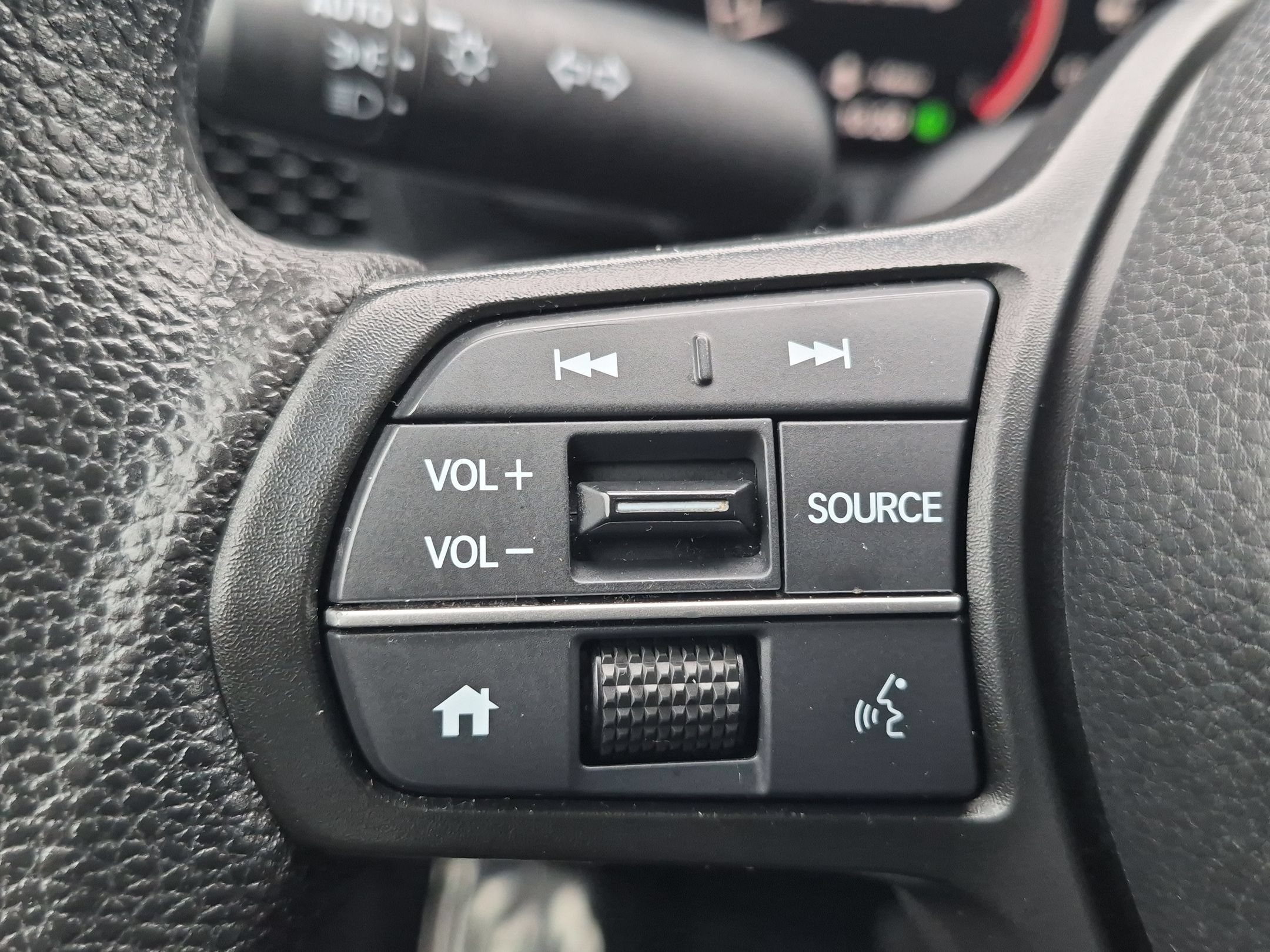2024 Honda CR-V EX - Photo 15