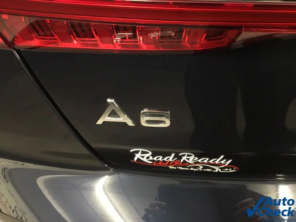 Used 2019 Blue Audi 3.0T Premium image 14