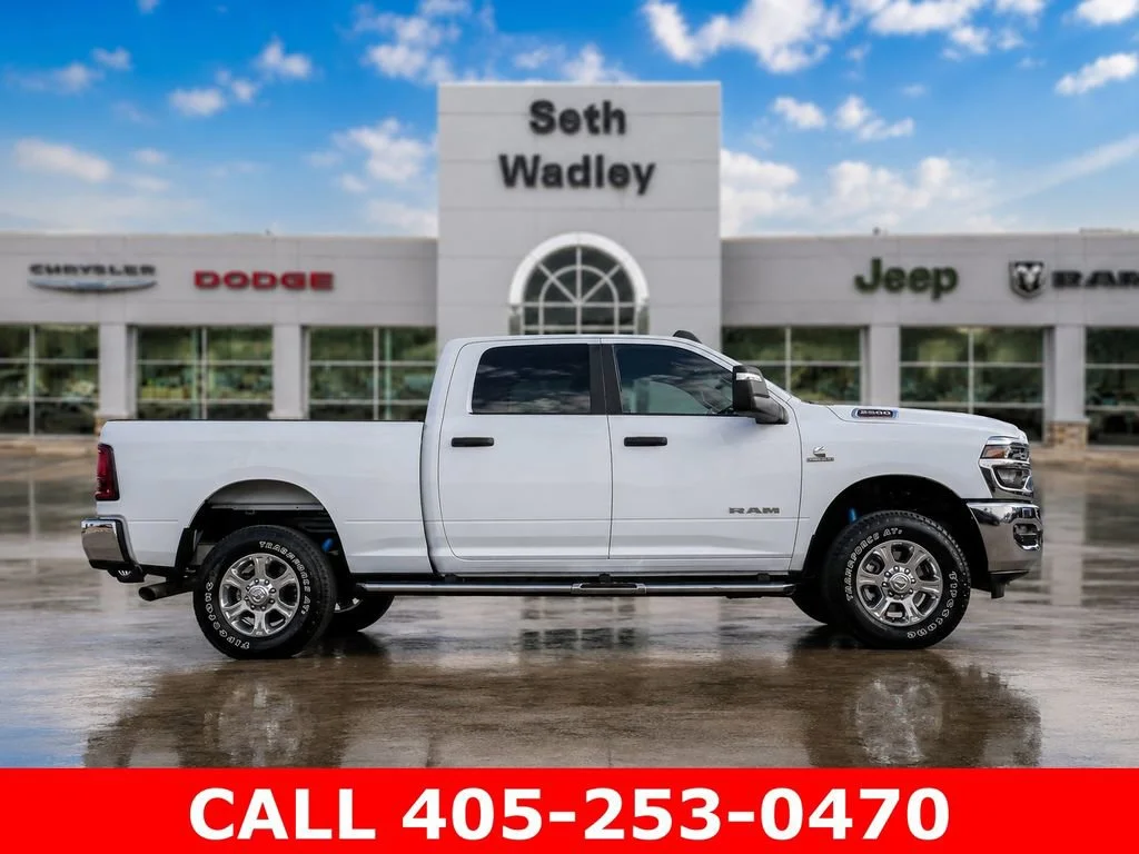 Used 2025 White Ram Big Horn image 8