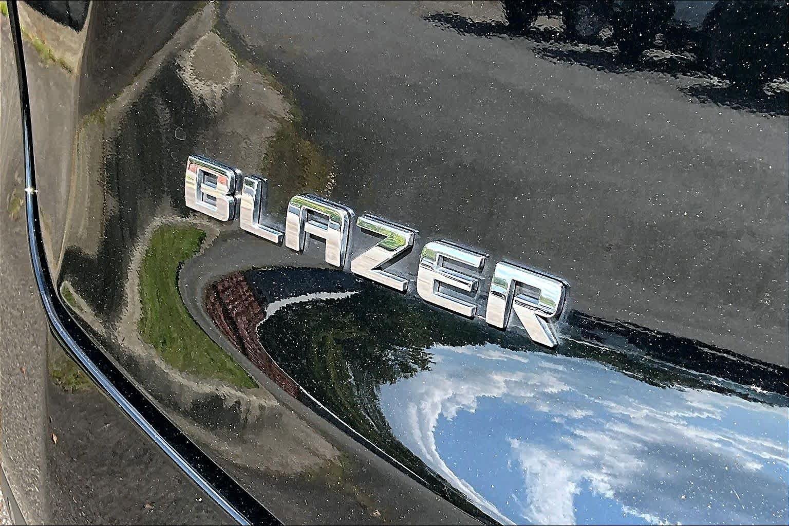 Certified Used 2019 Black Chevrolet  image 10