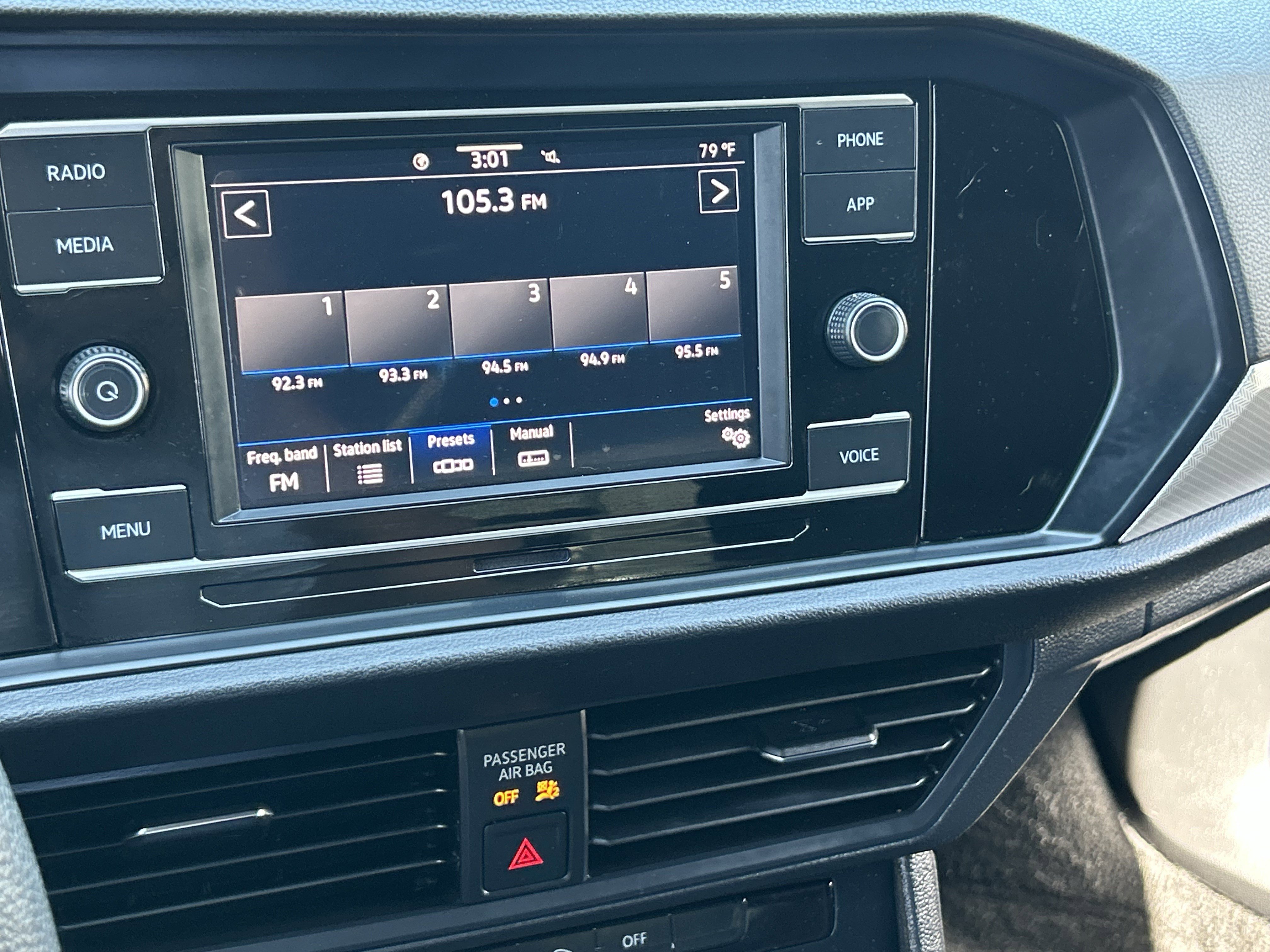 Used 2023 Platinum Gray Metallic Volkswagen Sport image 19