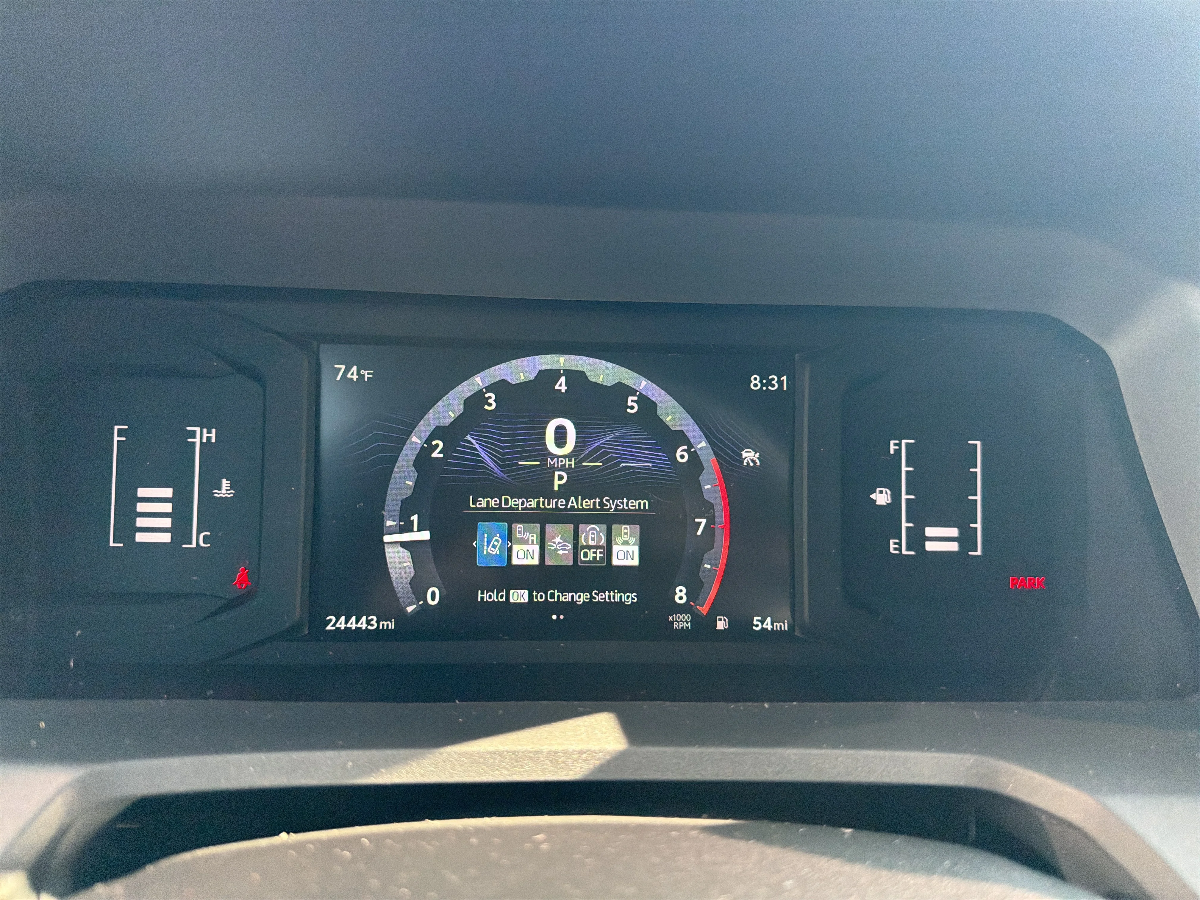 2024 Toyota Tacoma SR5 - Photo 12