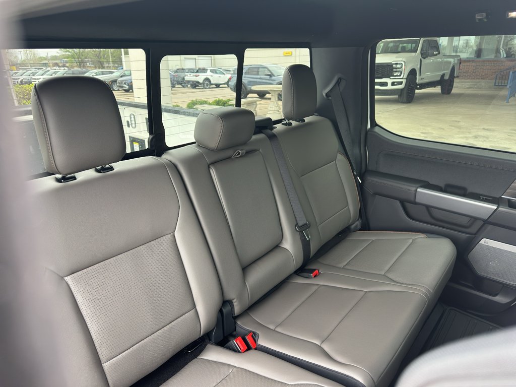 2025 Ford F-150 Lariat - Photo 39