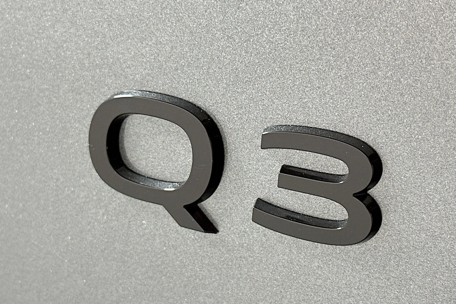 New 2026 Daytona Gray Pearl Effect Audi S line image 10