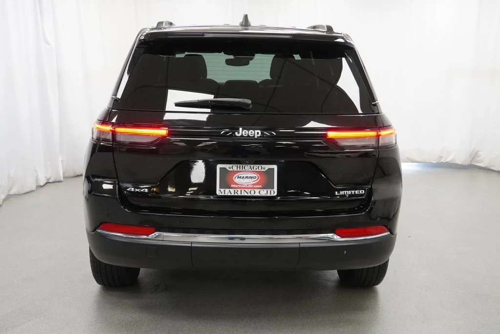 Used 2024 Black Jeep Limited image 20