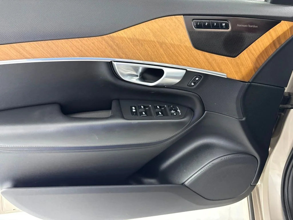 Used 2024 Gold Volvo T8 Plus 6 Passenger image 25