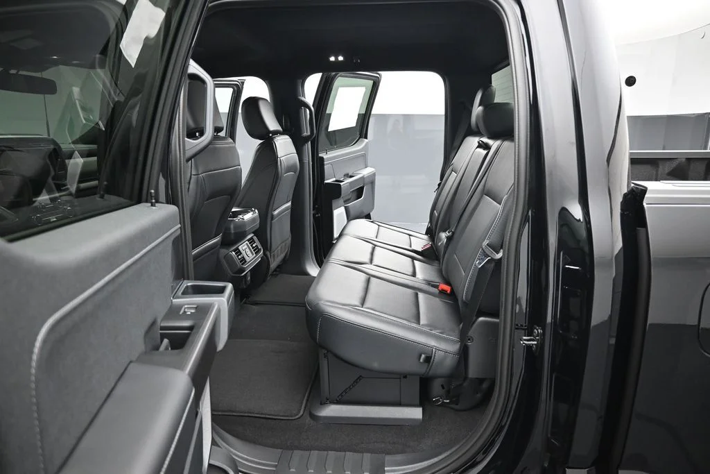 New 2026 Agate Black Metallic Ford Lariat image 20