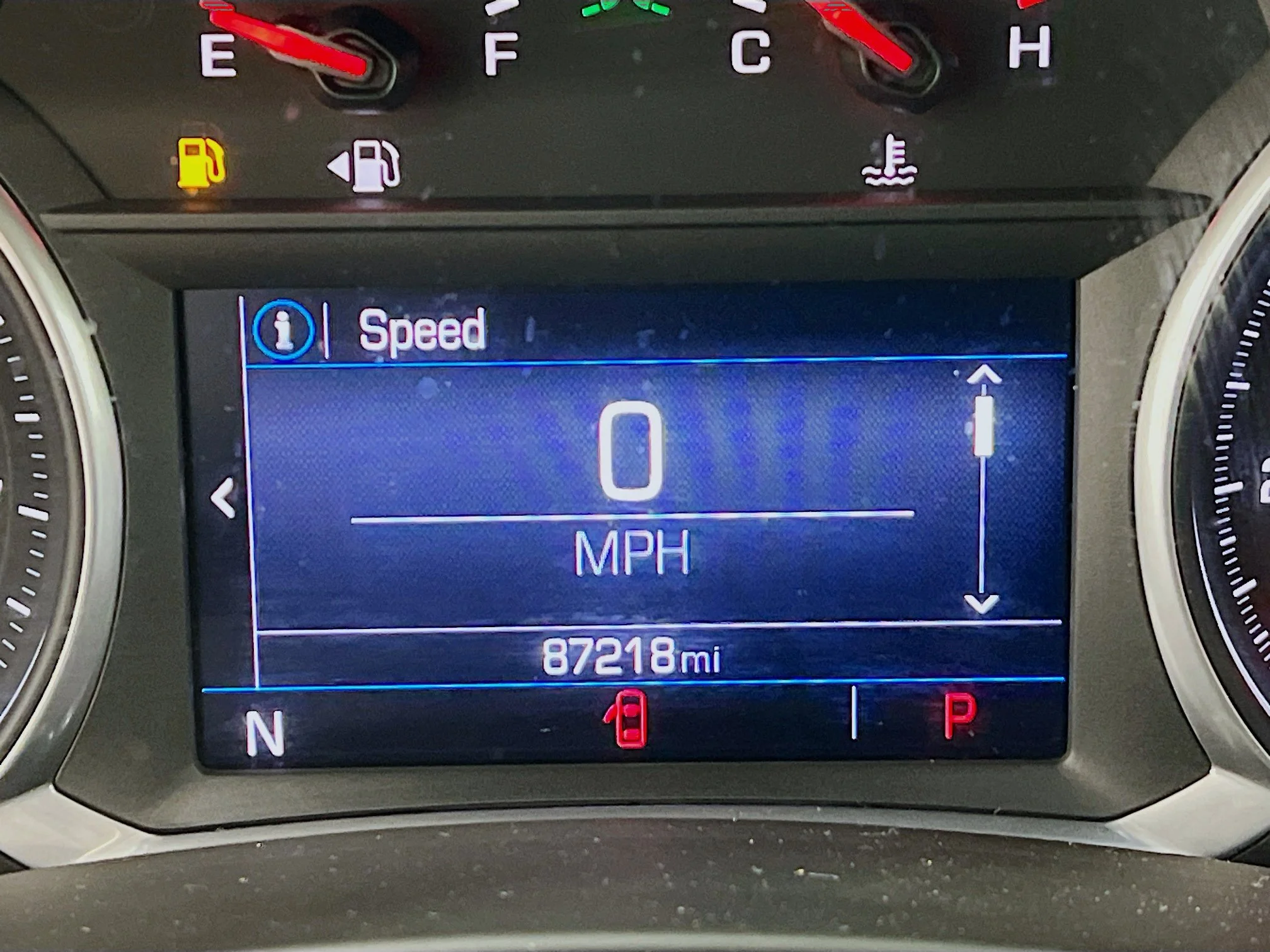 Used 2022 Ebony Twilight Metallic GMC SLE image 5