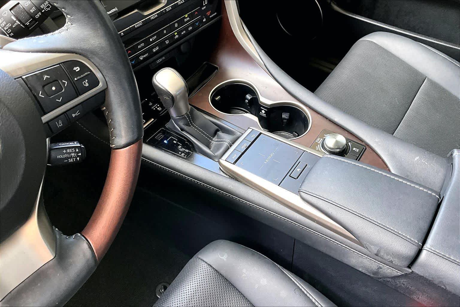 Used 2020 Atomic Silver Lexus  image 17