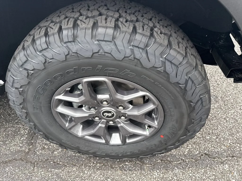 New 2025 White Ford Badlands image 13
