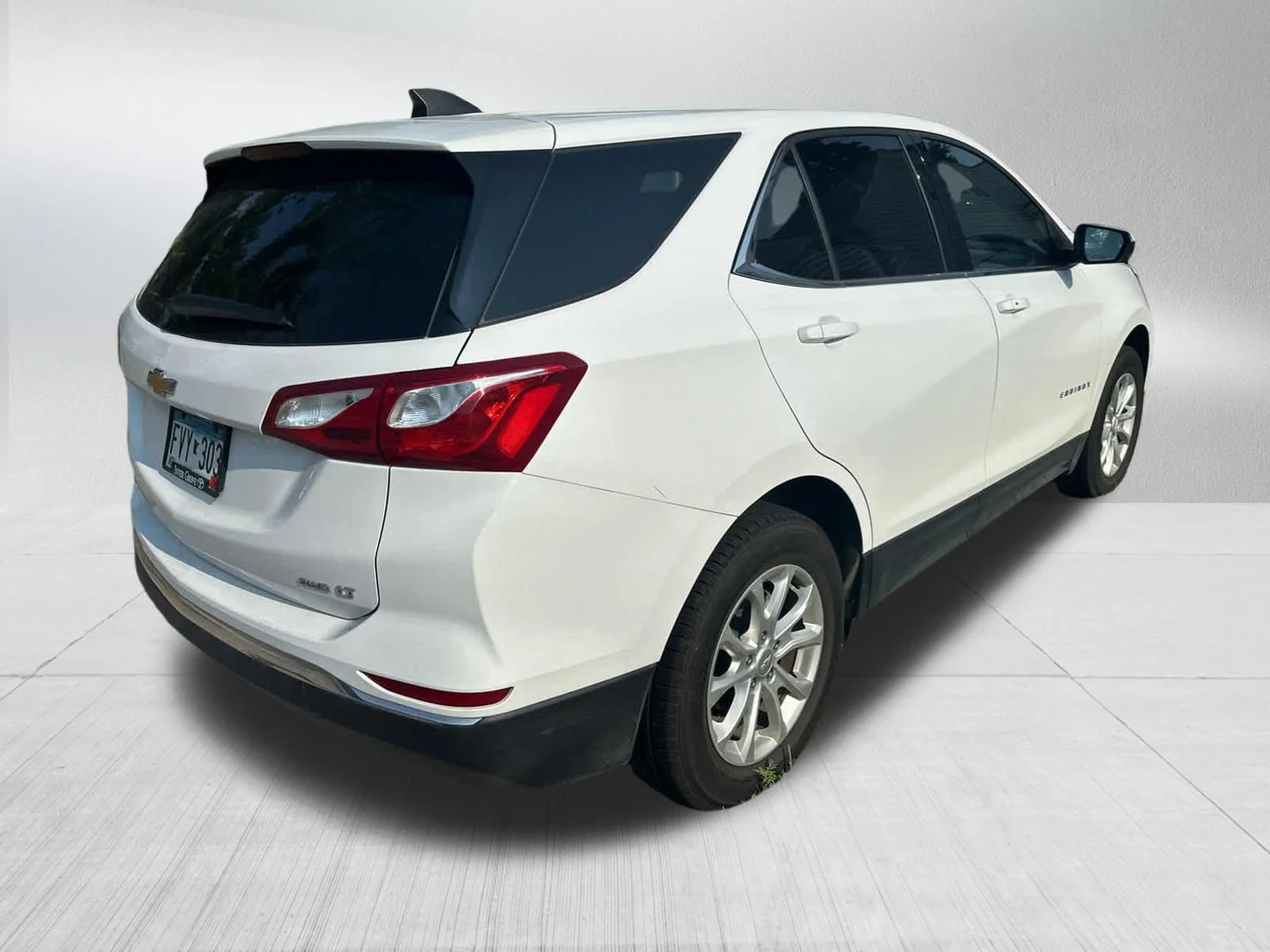 Used 2020 Summit White Chevrolet LT image 3