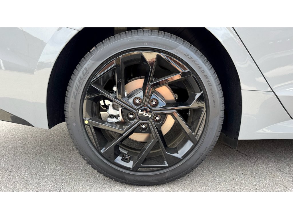 New 2026 Wolf Gray Kia GT-Line FWD image 31
