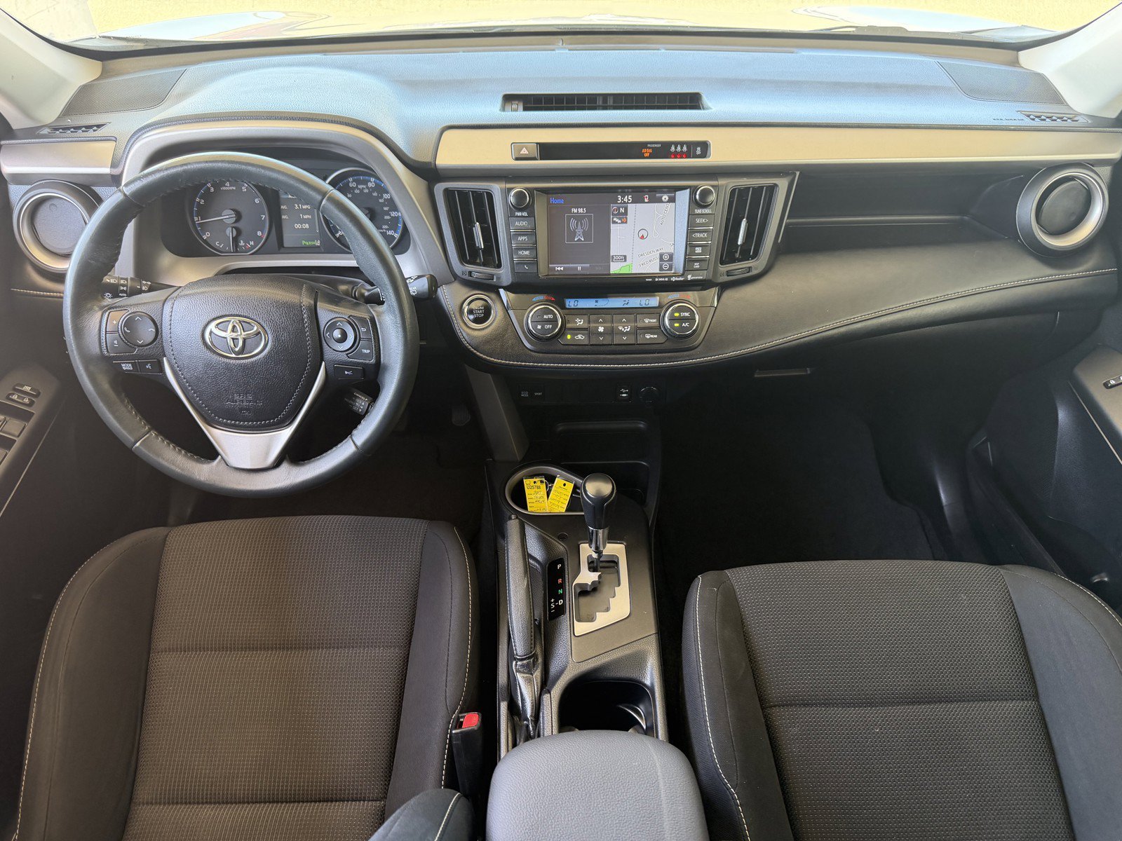 Used 2017 Super White Toyota XLE image 24