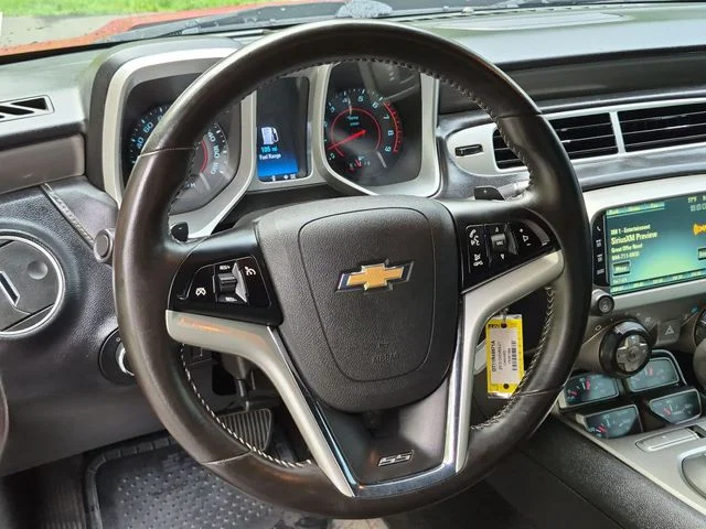 Used 2015 Red Chevrolet SS image 31