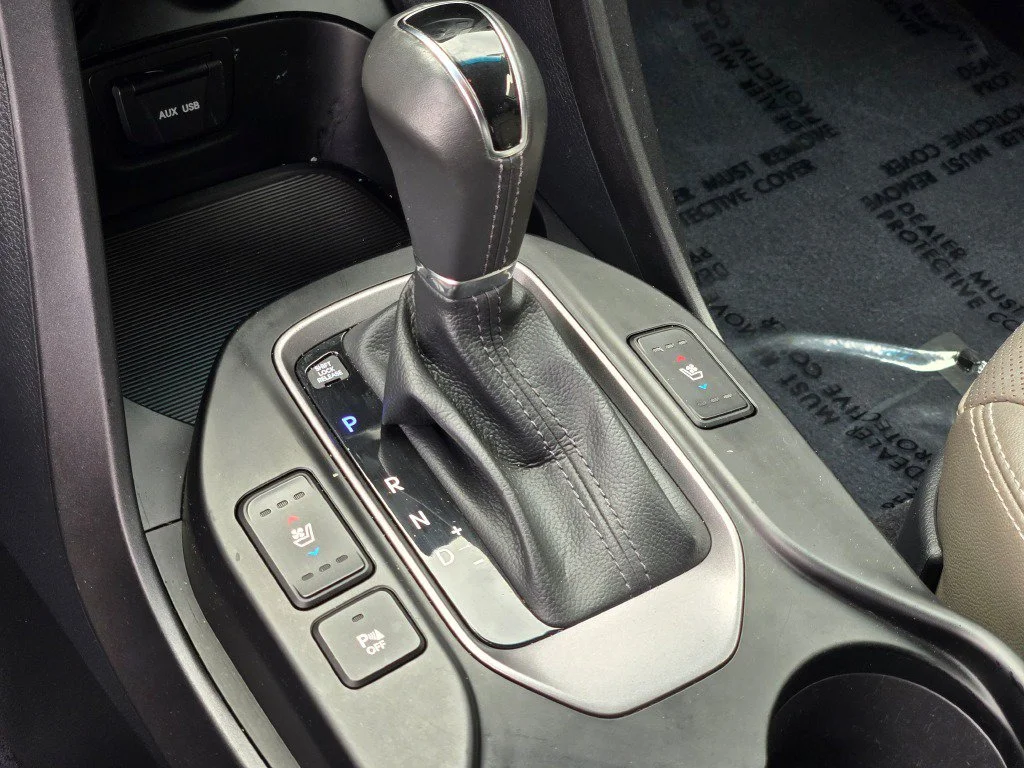 Used 2016 Gray Hyundai Limited image 30