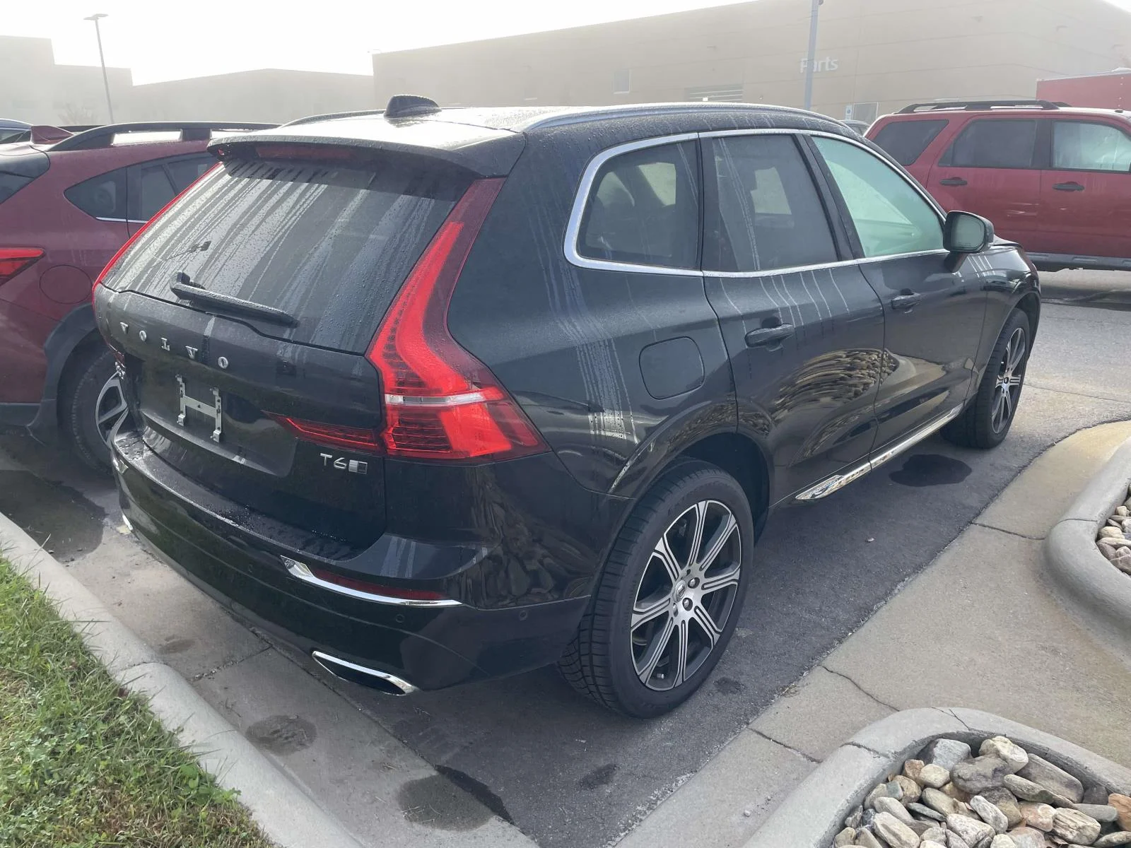 Used 2019 Onyx Black Metallic Volvo Inscription image 4