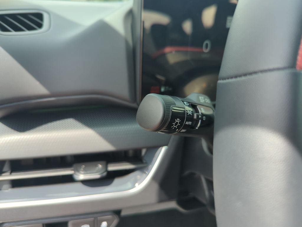 New 2026 Snow White Pearl Kia GT-Line Turbo image 21