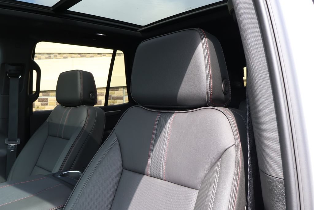 2026 Chevrolet Tahoe RST - Photo 16