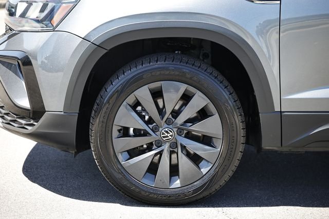Used 2024 Platinum Gray Metallic Volkswagen 1.5T S image 5