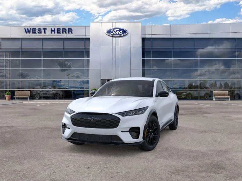 New 2026 Star White Metallic Tri-coat Ford Premium image 3