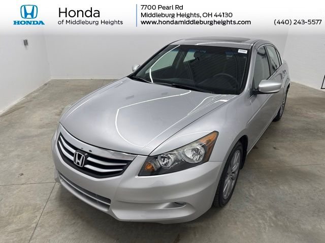 Used 2011 Silver Honda EX image 1