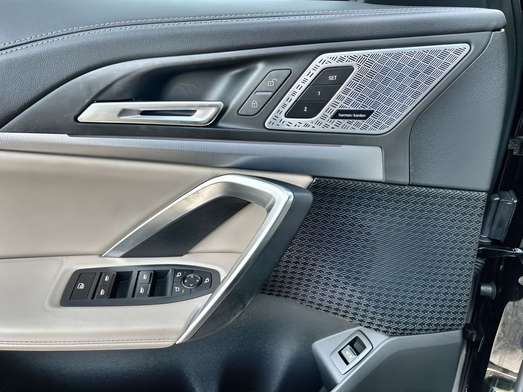 2025 BMW X1 XDrive28i - Photo 17