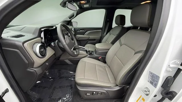Used 2026 Summit White Chevrolet ZR2 image 18