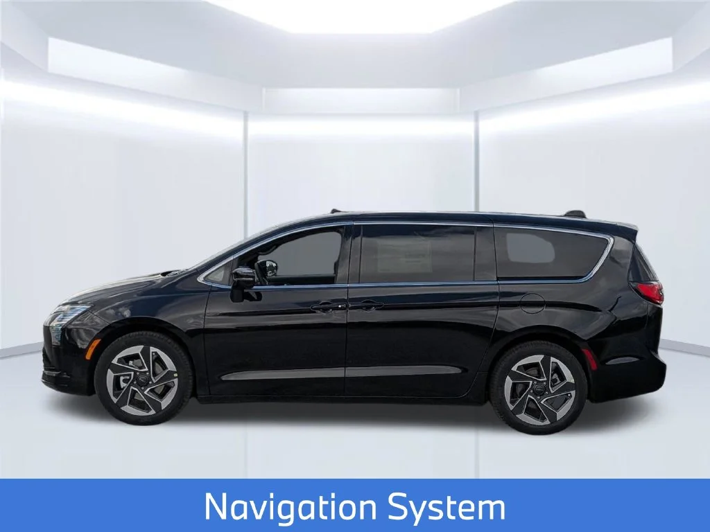 New 2027 Black Chrysler Limited image 2