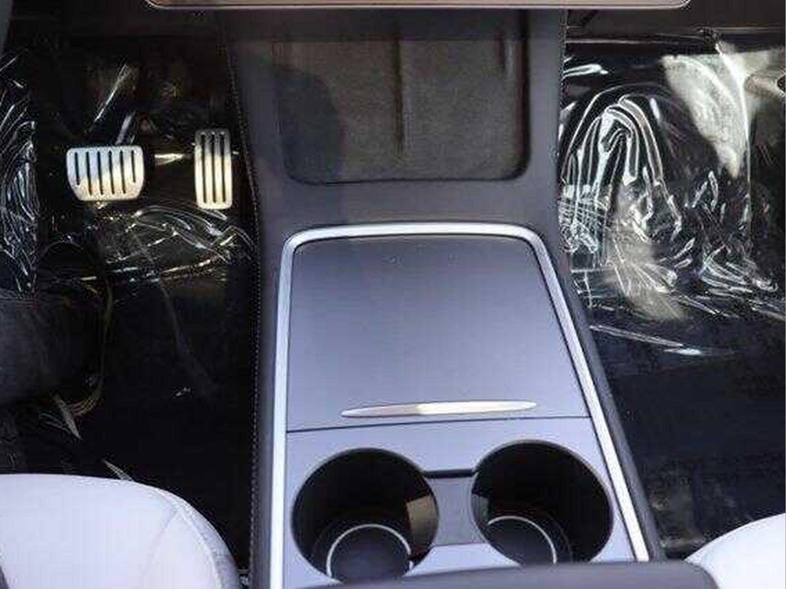 Used 2021 Midnight Silver Metallic Tesla Long Range image 11