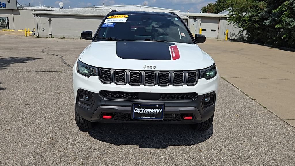 Used 2025 Bright White Clearcoat Jeep Trailhawk image 3