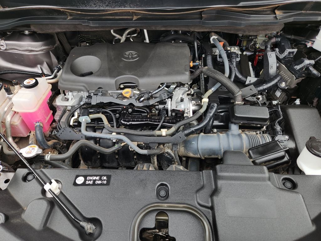 Used 2021 Gray Toyota XLE image 33