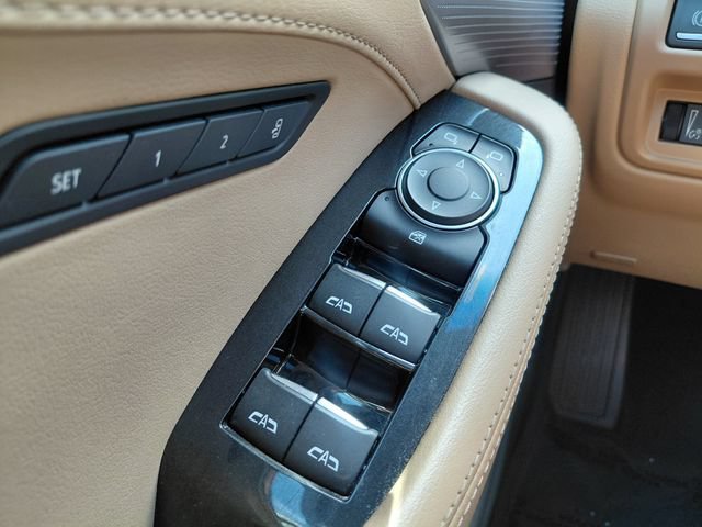 Certified Used 2023 BLACK RAVEN Cadillac Premium Luxury image 17