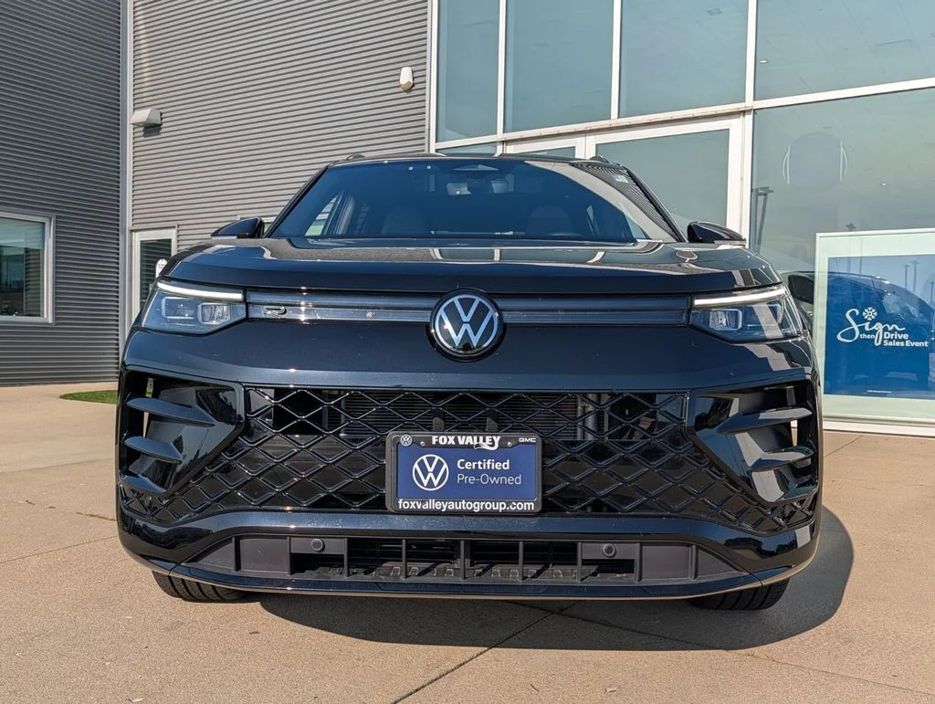 Certified Used 2026 Black Volkswagen 2.0T SE R-Line Black image 8