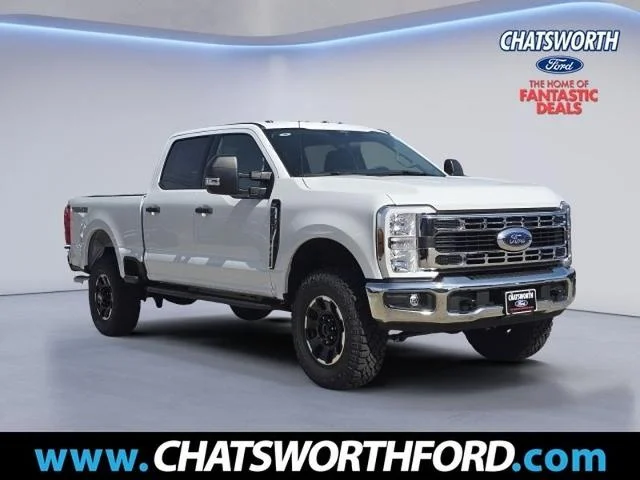 New 2026 Oxford White Ford F-250® XLT image 21