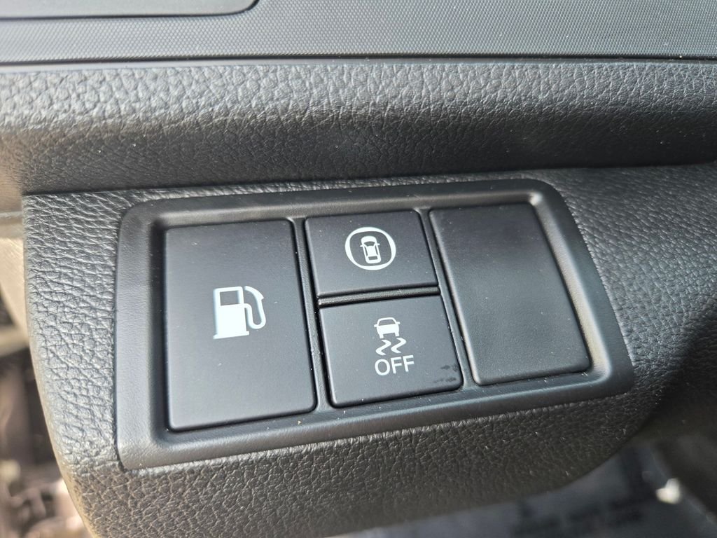 Used 2021  Honda EX image 16