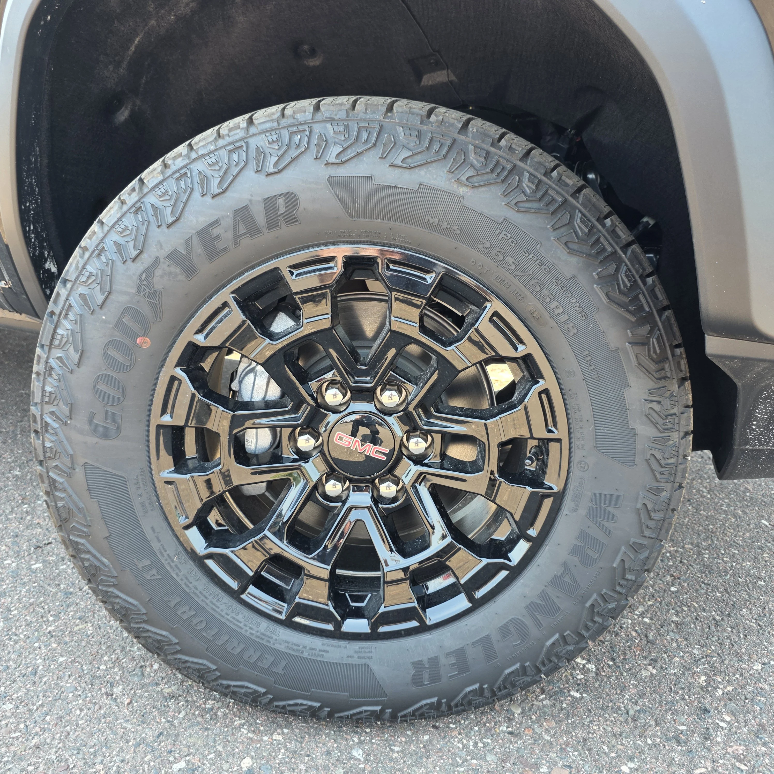 2026 GMC Canyon Elevation - Photo 6